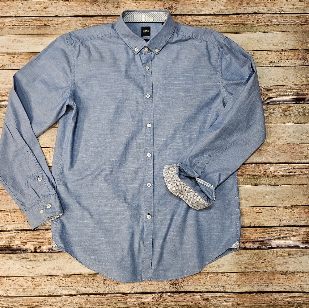 Hugo Boss button down - Picture 5 of 10